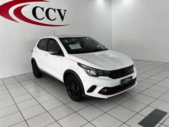 FIAT ARGO 1.8 E.TORQ FLEX HGT AT6 FIAT ARGO 1.8 E.TORQ FLEX HGT AT6